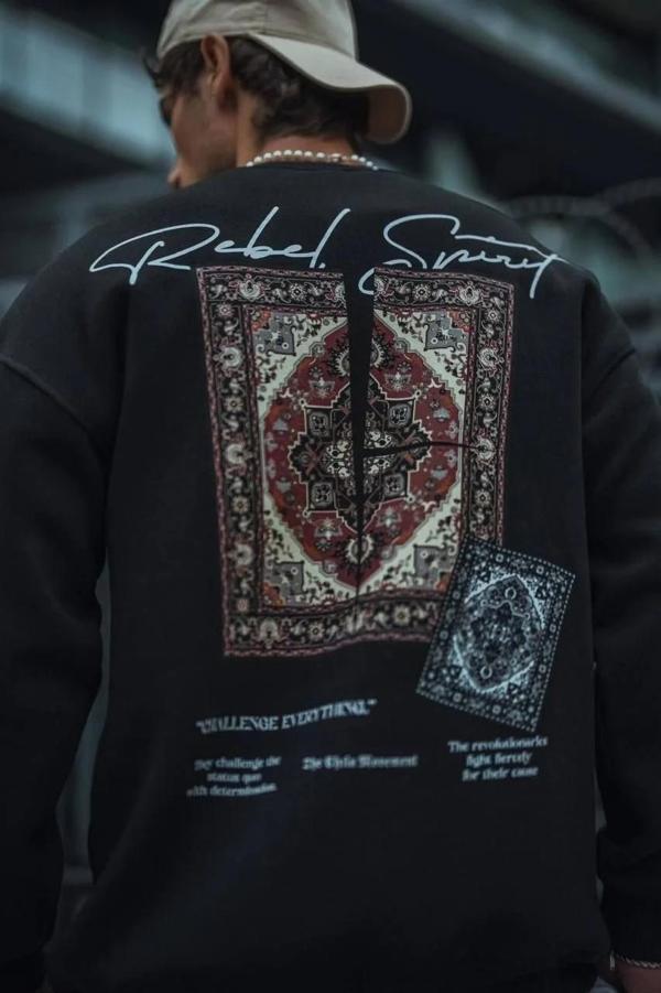 Uzun Kol Bisiklet Yaka Baskılı SweatShirt - Siyah - Image 1