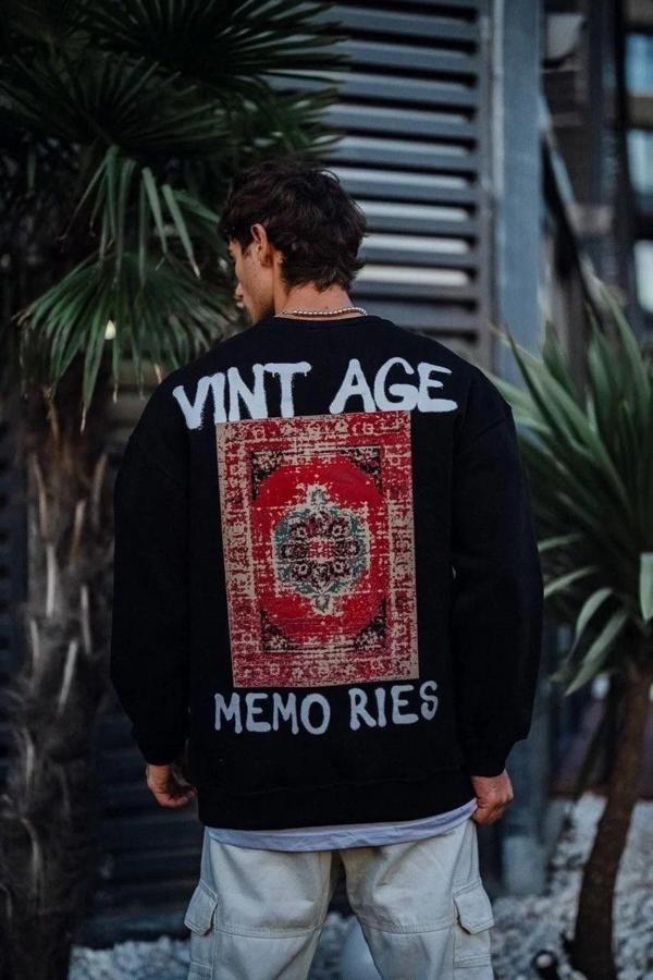 Oversize Bisiklet Yaka Üç İplik Baskılı SweatShirt - Siyah - Image 1