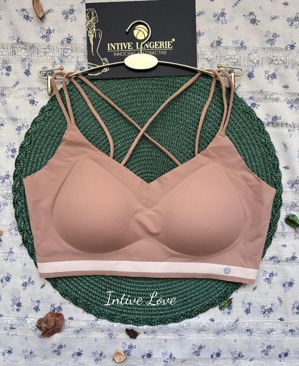 Mira Dikişsiz Hafif Dolgulu Çift Askılı Kopçasız Rahat Bralet/Sütyen/Büstiyer/Spor Sütyeni - Image 1