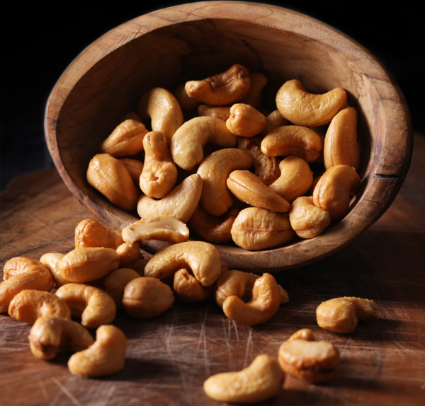 Kaju Yeni Mahsül Taze Kavrulmuş Yağlı Tuzlu Lüx Premium  150 Gr - Image 1