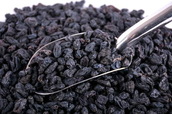 Siyah Üzüm Çekirdeksiz Yumuşak Yeni Mahsül Taze 1. Kalite  800 Gr - Image 1