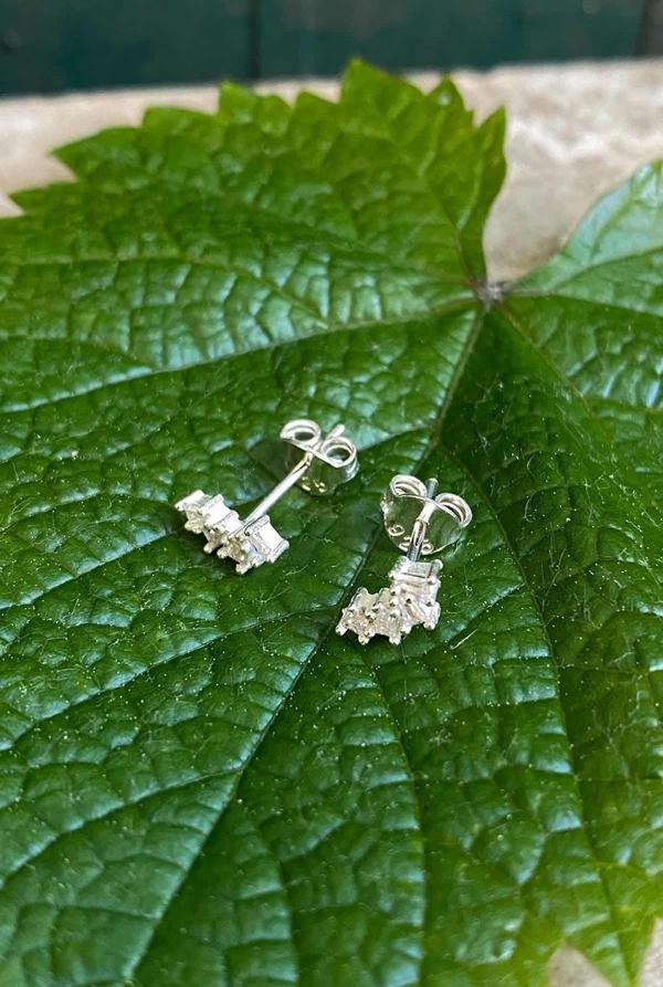 925 Ayar Gümüş Salyangoz Baget Zirkon Taşlı Minimal Kıkırdak Küpe Piercing - Image 1