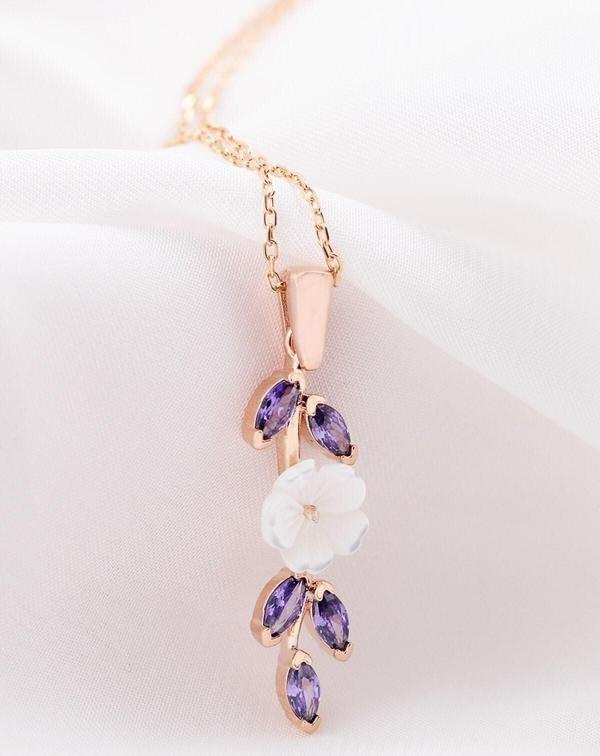 Sahira Jewelry Manolya Mor Taşlı Uzun Model 14 K Rose Altın Kaplama Kadın Kolye - Image 1