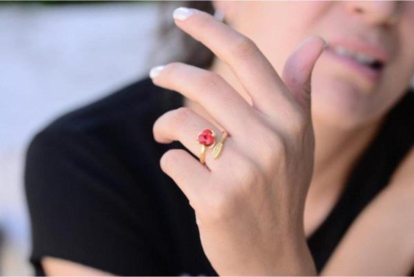 Sahira Jewelry Kırmızı Gül 14 K Altın Kaplama Kadın Yüzük - Image 1