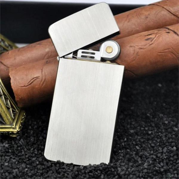 Kuboy Vintage Çakmak Benzinli Slim Çakmak Gümüş Renk - Image 1