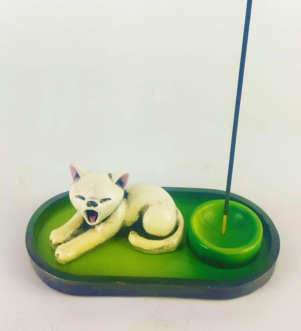 Uykucu Kedi Çubuk Tütsülük ve Tealight (Beyaz) - Image 1