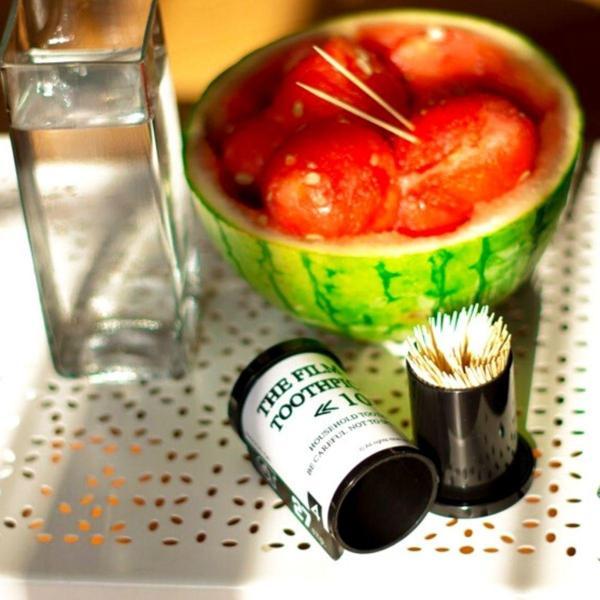 Dörtgen Fotoğraf Filmi Şeklinde Kürdanlık Kürdan Tutucu Kutu  - Image 1