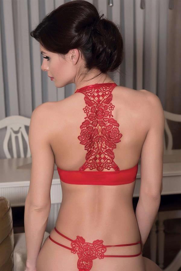 Aria's Closet Balenli Destekli Dolgulu Askıları Çıkabilen Önden Açılan Sırt Dekolte Sütyen ve String - Image 1