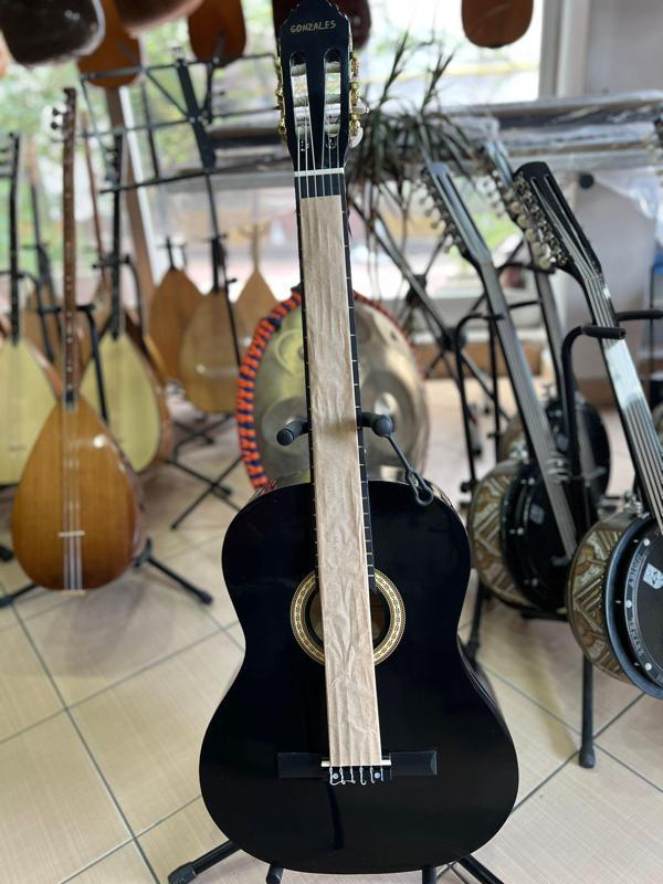 Gonzales 4/4 Tam Boy Klasik Gitar Siyah (kılıf ve pena hediye) - Image 1