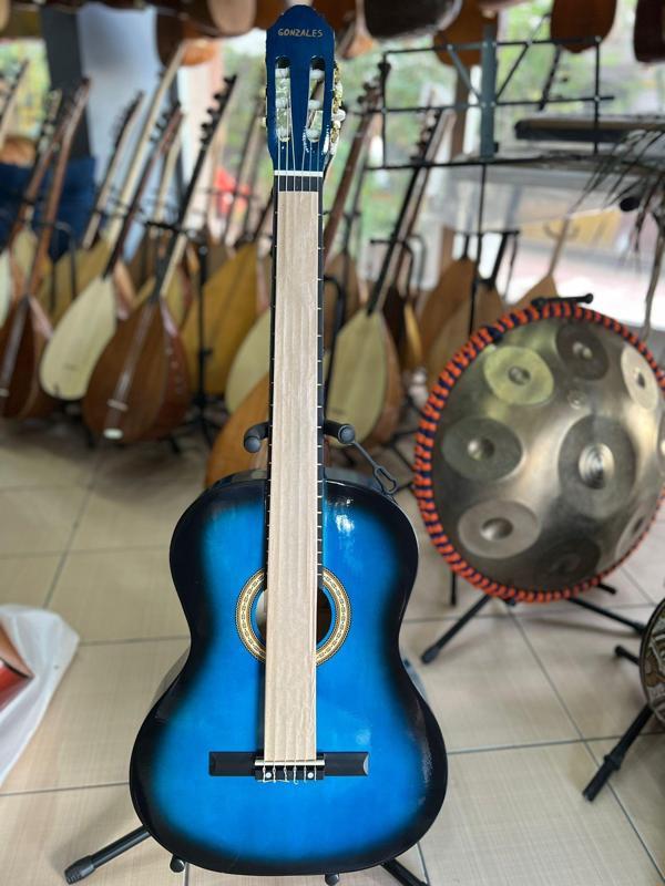 Gonzales 4/4 Tam Boy Klasik Gitar Mavi (kılıf ve pena hediye) - Image 1