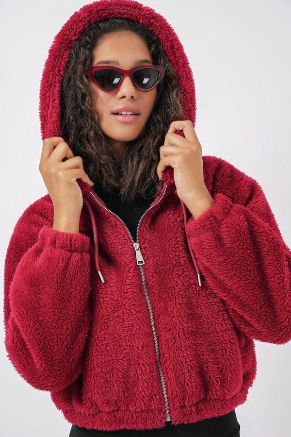 5193 Kapüşonlu Peluş Crop Ceket - Bordo - Image 1