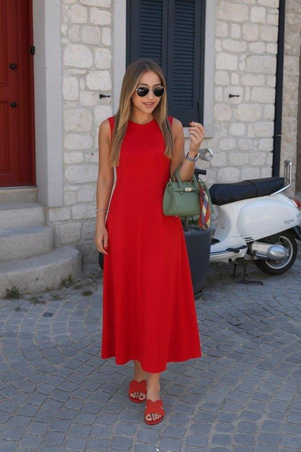 Kadın Sıfır Kollu Bisiklet Yaka Viskon Elbise - Image 1