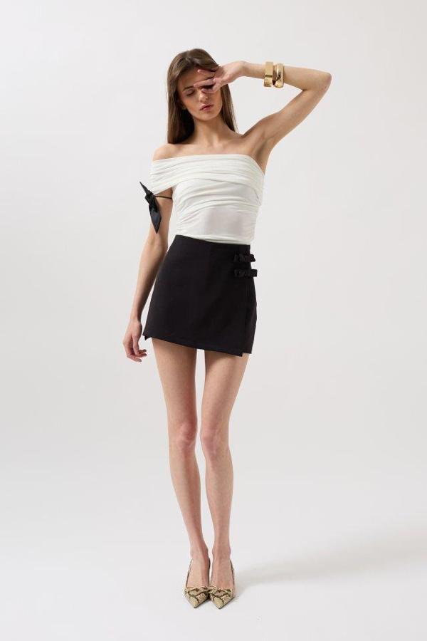 Fiyonk Detay Mini Etek - Image 1