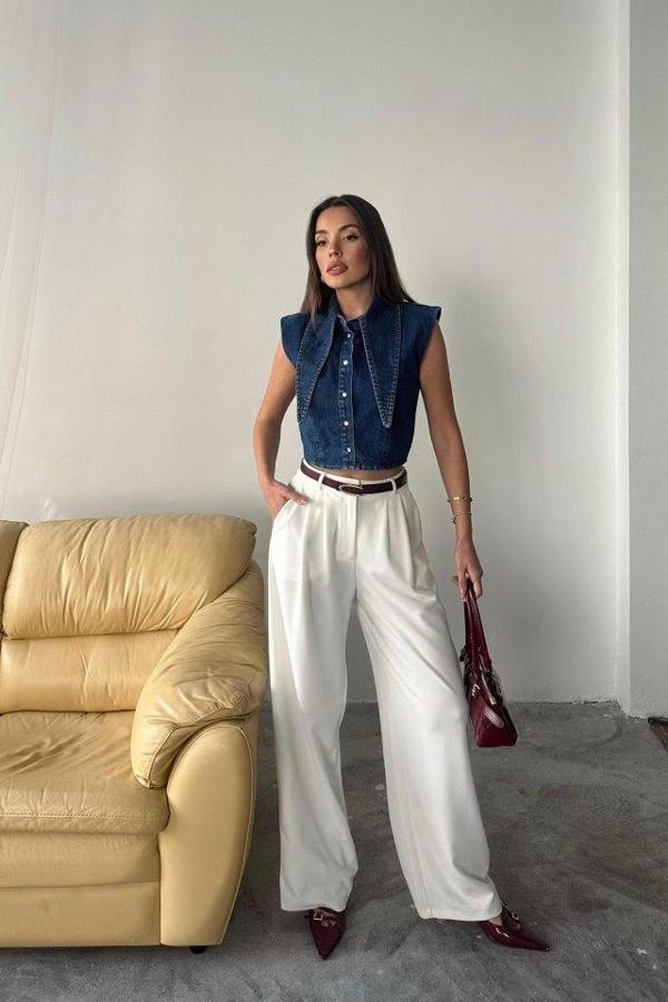 Mavi Yaka Detaylı Denim Crop - Image 1
