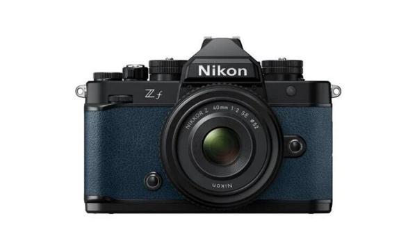 Nikon Zf 40mm f/2 SE Lensli Aynasız Fotoğraf Makinesi (Çivit Mavisi) - Image 1