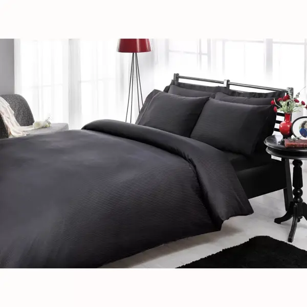 TAÇ PREMIUM BASIC NEVRESİM TAKIMI STRIPE SIYAH ÇİFT KİŞİLİK - Image 1