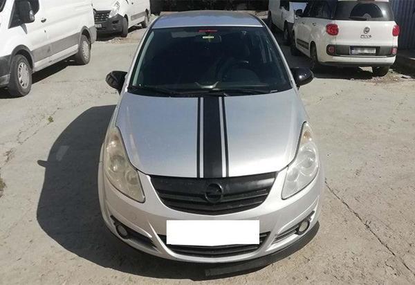 Opel Corsa Uyumlu D (2006-2011) Batman Yarasa Ayna Kapağı (Parlak Siyah) - Image 1