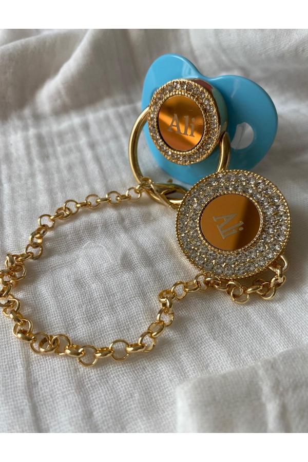 Tiny Wood İsme Özel Altın Kaplama Zirkon Taşlı Bebek Emzik Seti (0-6 Ay) | Silikon & Damaklı - Image 1