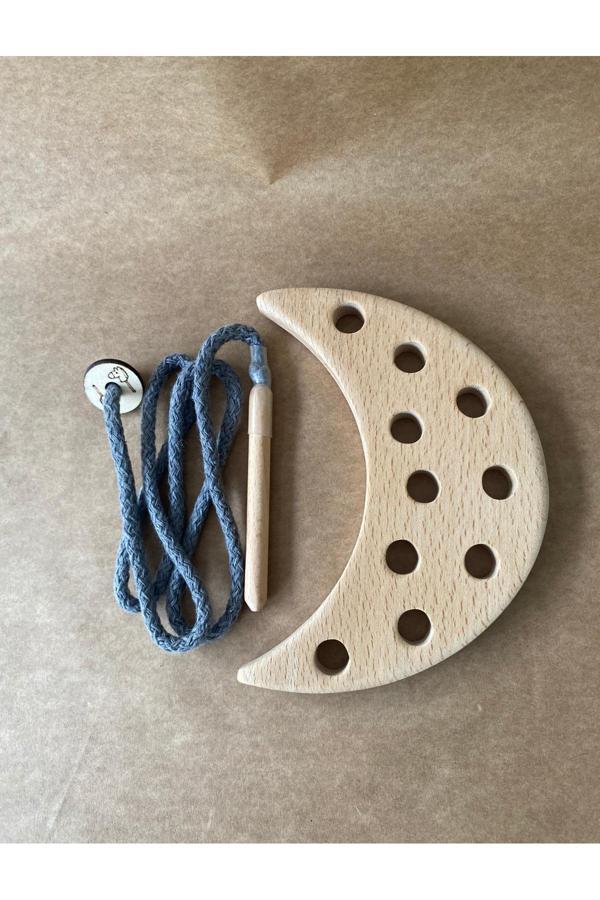 Tiny Wood Montessori Eğitici Ahşap Oyuncak – Ay İp Geçirme - Image 1