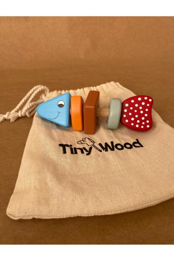 Tiny Wood Doğal Ahşap Balık Çıngırak – El Yapımı, Montessori Uyumlu Bebek Oyuncağı - Image 1