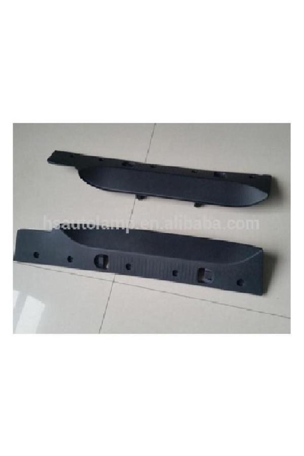 DKR12-3302 DOKKER 2012- ARKA KAPI EŞİK BAKALİTİ SAĞ OEM No: 828729905R - Image 1