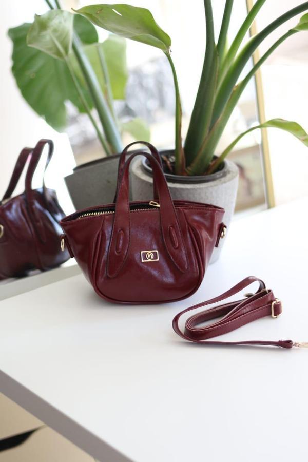 Bordo  Rugan Tutma Saplı Pouch El Çantası - Image 1