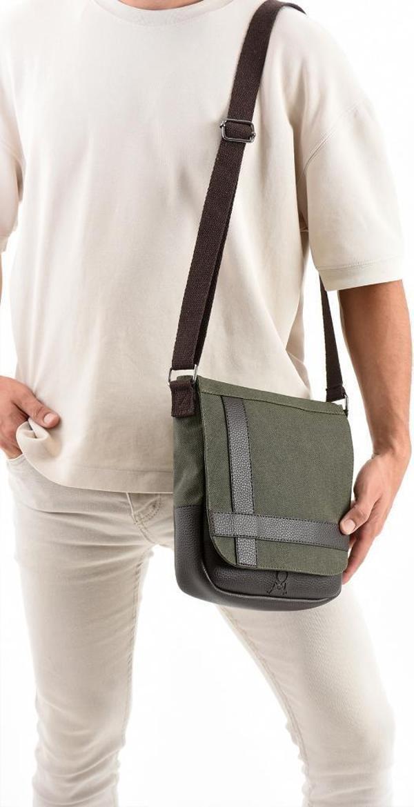 Kanvas Kumaş Tablet Çantası Erkek Postacı Çanta 27*23 Cm Çapraz Askılı Omuz Çantası  - Image 1