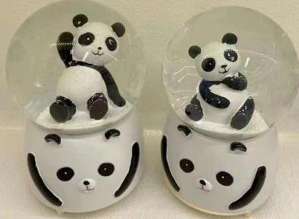 Siyah-beyaz Panda Kar Küresi Orta Boy - Image 1