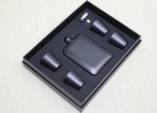 4 Shot Bardaklı Matara Seti Alk3906 - Image 1