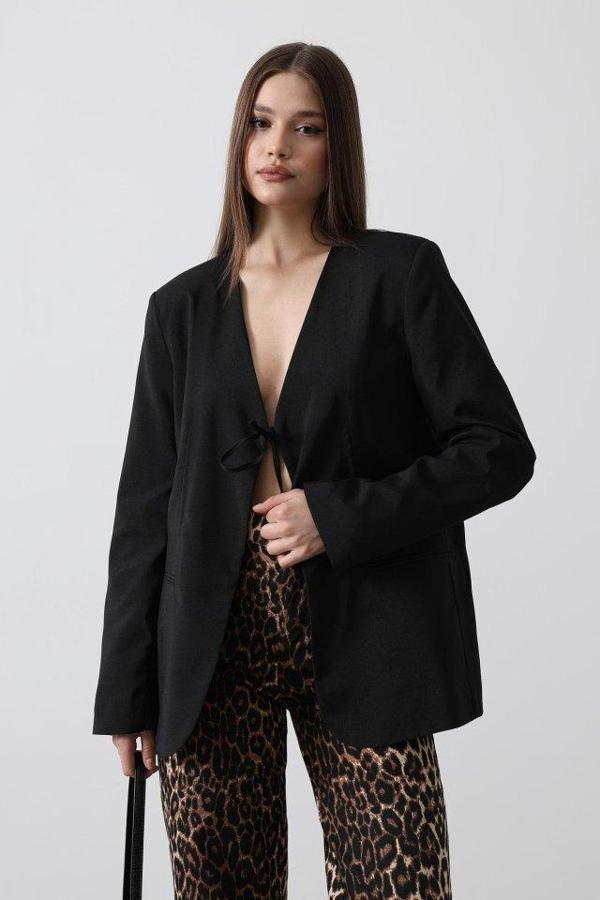 Önü Bağlamalı Blazer Ceket - Siyah - Image 1