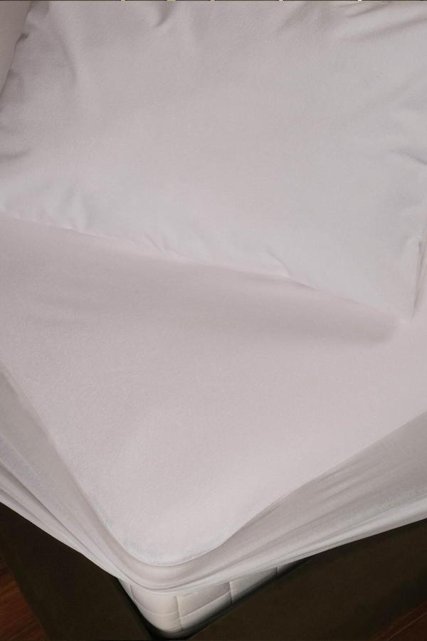 Lawon Lefkoşa Serisi Çift Kişilik Yatak Koruyucu Fitted Alez 180X200+25Cm - Image 1