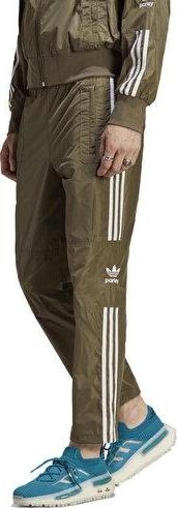 adidas Adicolor Parley Erkek Günlük Eşofman Altı HS2088 Haki - Image 1