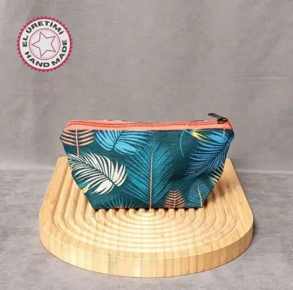 Uretti - Gamze 9546 9729 El Yapımı Keten Makyaj Çantası - Yeşil - Image 1
