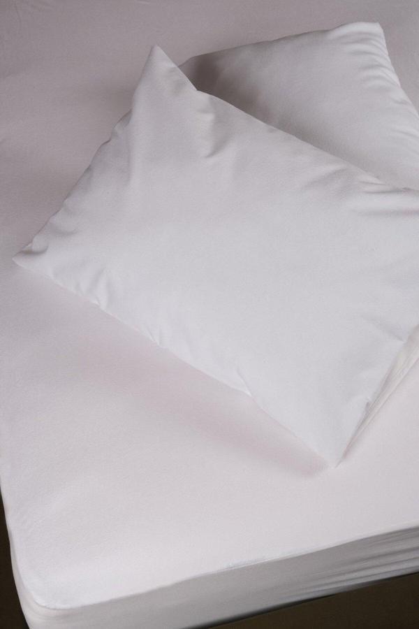 Lawon Lefkoşa Serisi Çift Kişilik Sıvıgeçirmez Yatak Koruyucu Fitted Alez 150X200+25Cm - Image 1