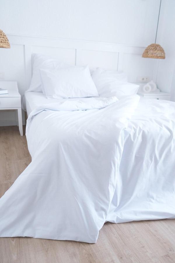 Lawon San Marino Serisi %100 Pamuk Saten Çift Kişilik Otel Çarşafı 240*280Cm - Image 1