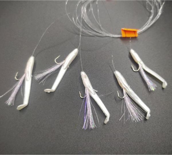 Aldos sport fishing Silikon At Çek Takımı (2 ADET) Silikon Balıklı Çapari 3,5 Cm Şeffaf Lila - Image 1