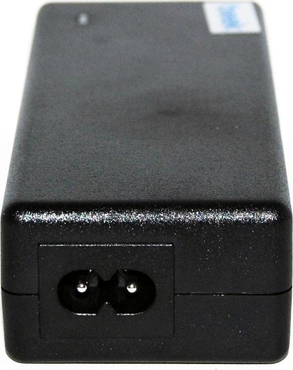 Beek PoE Injector, 10/100TX, IEEE 802.3af, güç girişi AC100V~AC240V, güç çıkışı 48V, güç tüketimi maks. 15.4W - Image 1