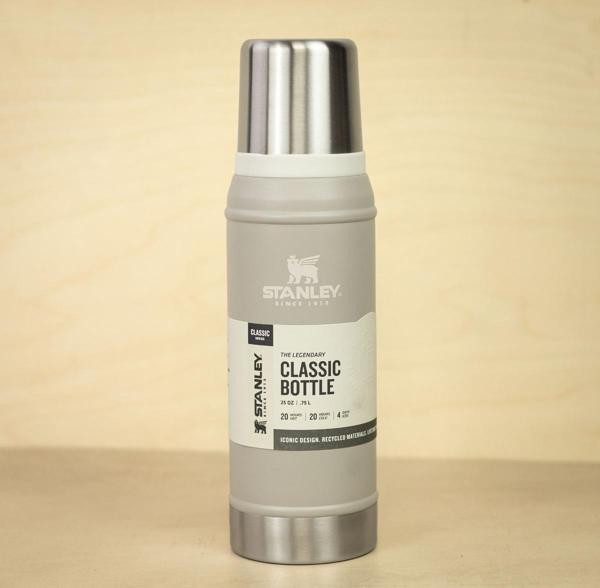 Stanley Klasik Vakumlu Paslanmaz Çelik Termos 0.75 LT - Ash - Image 1