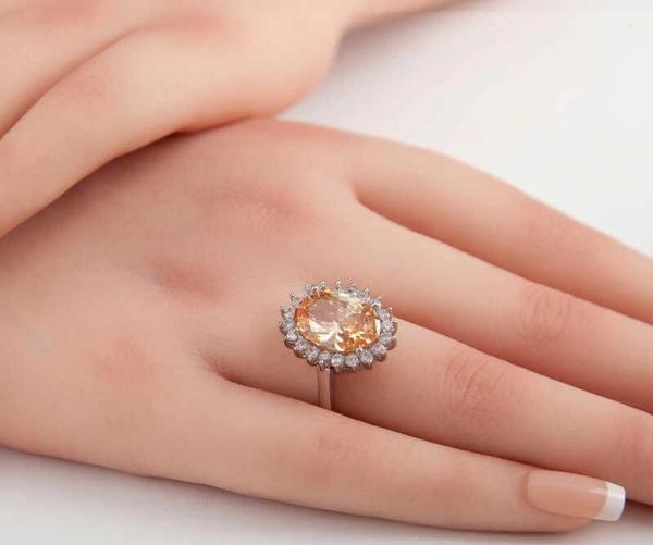 Supertrend Gümüş Turuncu Taşlı Oval Kadın Yüzük - Image 1