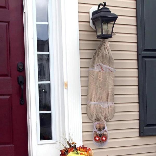 Nessiworld  Halloween Sensörlü Işıklı Hareketli Mumya 25x75 cm - Image 1