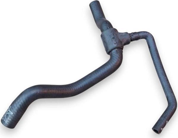 VW Passat B5 1997-2000 1.6 ANA Motor Üst Dağıtıcı Hortum 06B121058AN - Image 1