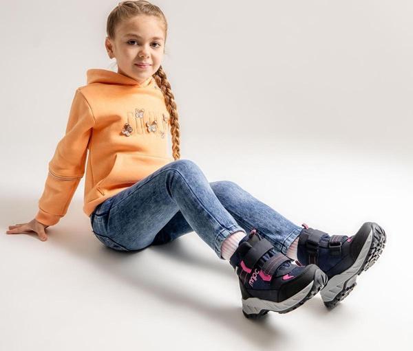 mnpc Kız Çocuk Laci-Fuşya Su Geçirmez Anatomik Günlük Bot - Image 1