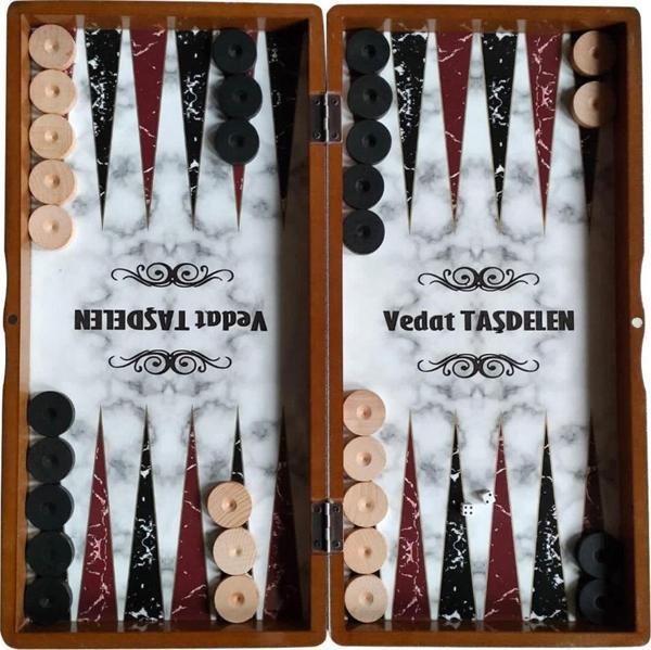 Sera Oyun Aletleri Kişiye Özel İsimli Büyük Boy Oymalı Ahşap Tavla Takım - Image 1