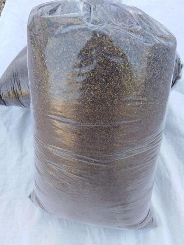 Demirsessound Bitki Coşturan Süper Kalite Yanmış Elenmiş Kuru Hayvan Gübresi 8 Litre - Image 1