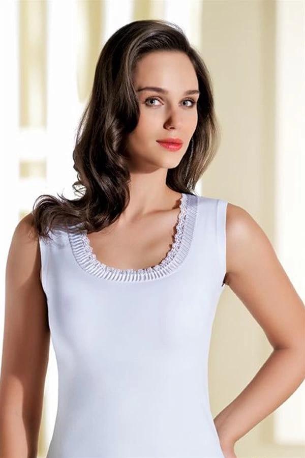 Piliseli Geniş Askılı Beyaz Atlet B204 - Image 1