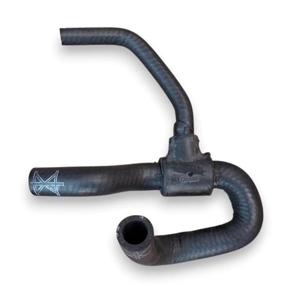 VW Passat B5.5 2001-2005 2.0 AZM Motor Alt Dağıtıcı Hortum 06B121058AP - Image 1