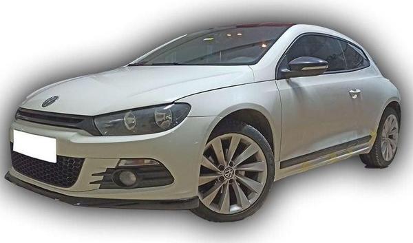 Volkswagen Scirocco 2010 - 17 R Marşpiyel Plastik Boyasız - Image 1