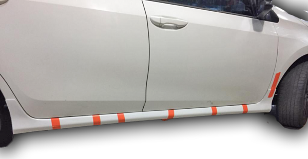 Toyota Corolla 2012 - 2015 Marşpiyel PlastikBoyasız - Image 1