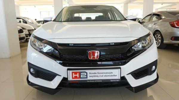 Honda Civic Fc5 2016-2020 Çıkıntılı Ön Flap Piano Black Dizayn B - Image 1