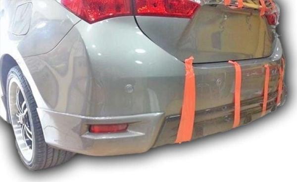 Toyota Corolla 2015 Yeni Kasa 3 Parça Arka Difüzör Boyasız - Image 1